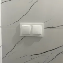 Montaż osprzętu elektrycznego