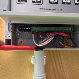 GOVER - Sterowanie nagrzewnicami gazowymi - korty tenisowe