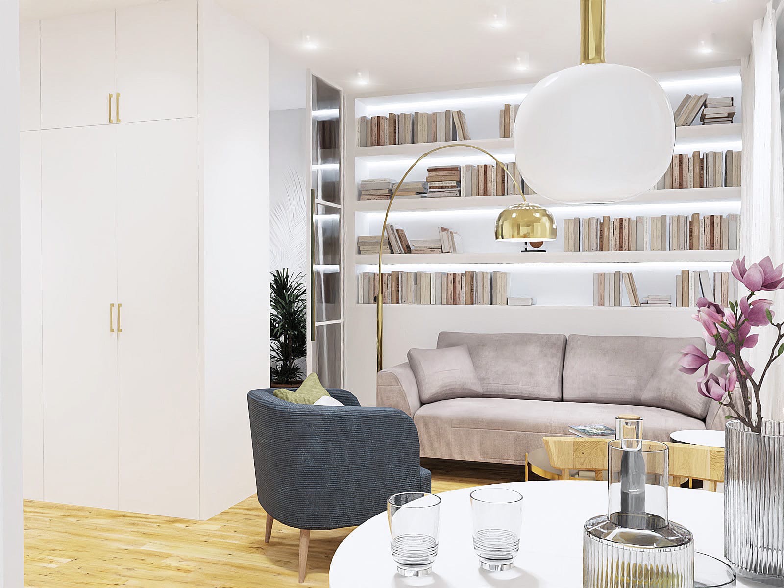 Jasne wnętrze salonu z biblioteczką podświetloną LED, szarą sofą, niebieskim fotelem i okrągłym stołem z dekoracjami kwiatowymi, oświetlone lampą podłogową z kulistym kloszem.