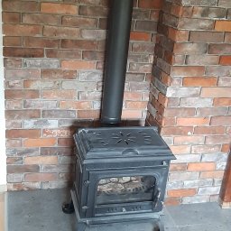 Retro ściana z ciętej cegły.