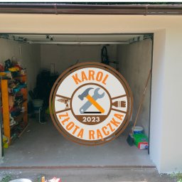 Złota Rączka Olsztyn -Karol - Wykończenie ścian garażowych , klejenie styropianu, malowanie listwy.