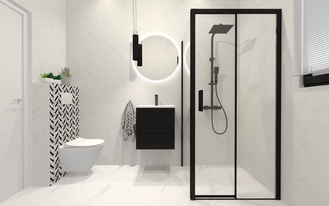 Nowoczesna łazienka z kabiną prysznicową w czarnej ramie, okrągłym lustrem z podświetleniem LED i wiszącą szafką z umywalką. Białe marmurowe płytki i dekoracyjny wzór na ścianie.