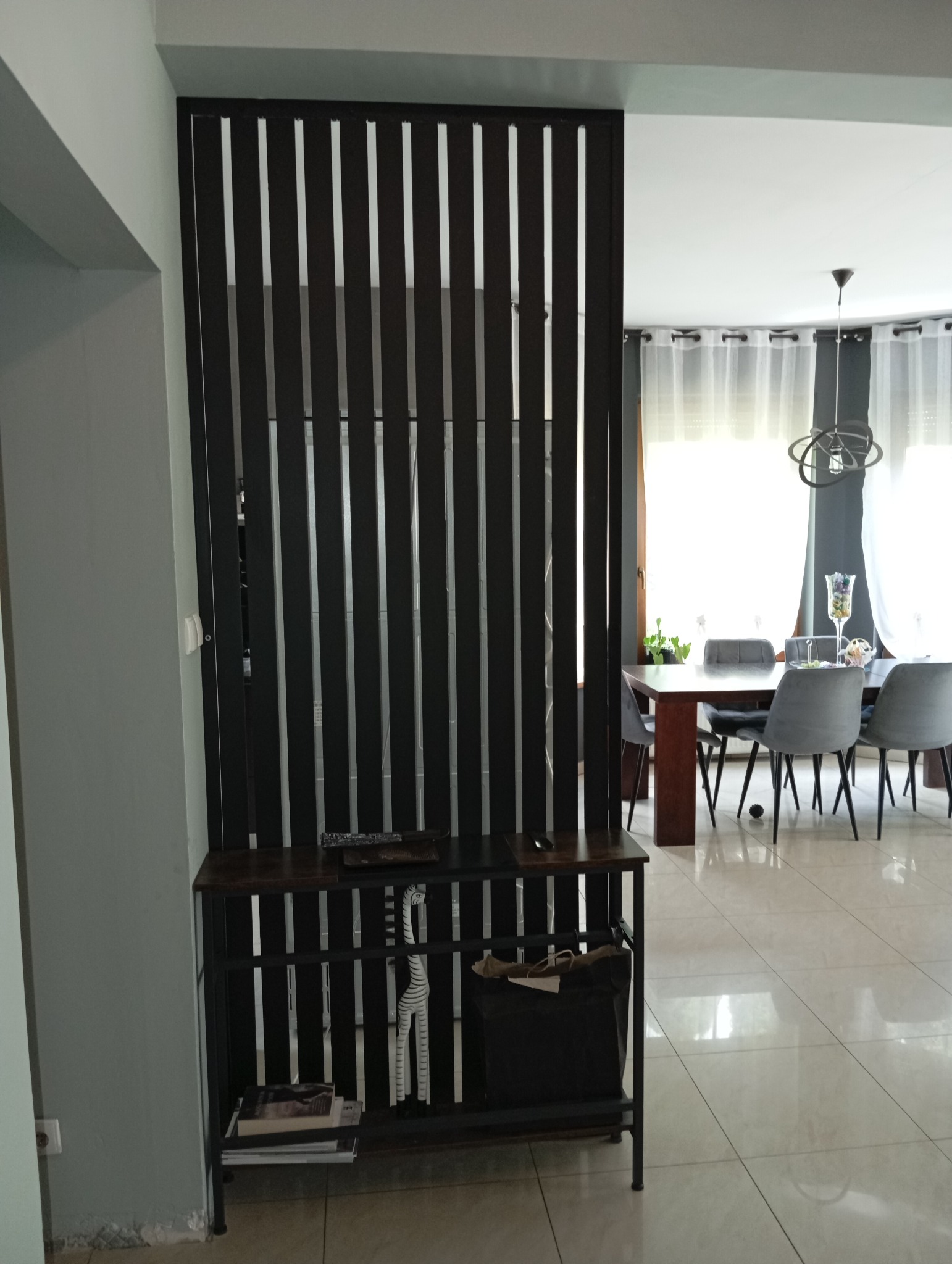 Wykonujemy ściany dekoracyjne na wymiar.