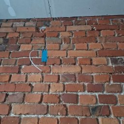 Odzyskiwanie starej cegły - efekt czyszczenia 