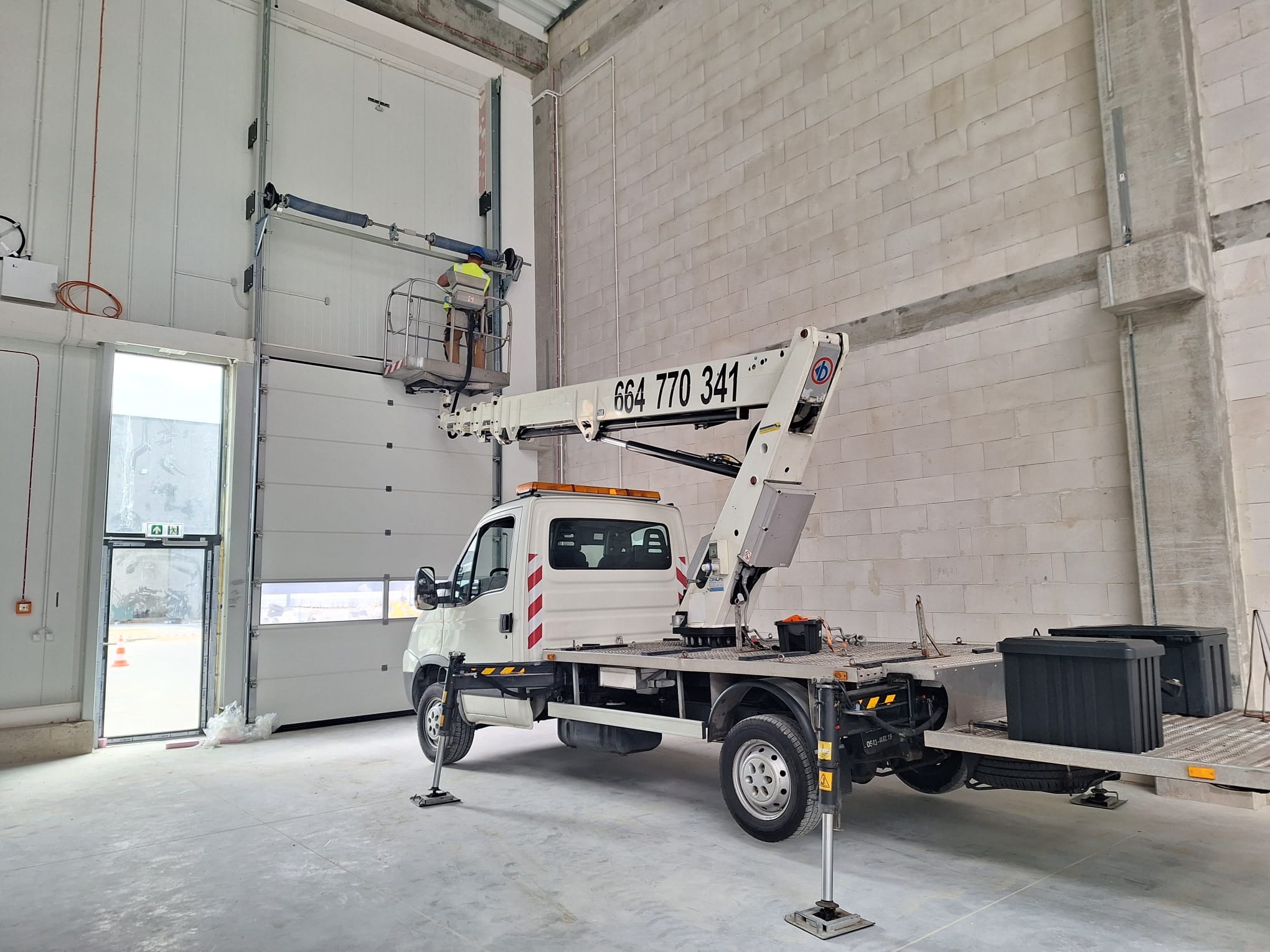 Prace konserwacyjne na Bielanach Wrocławskich