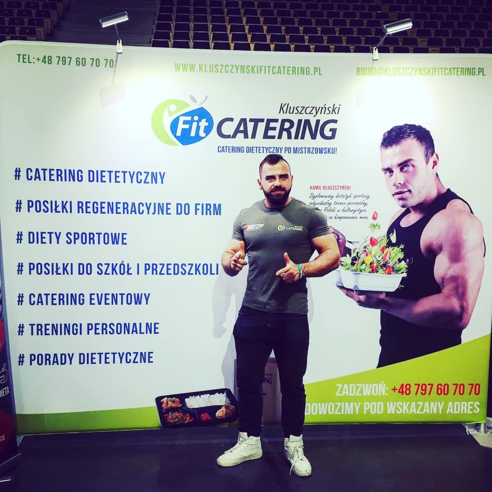 Założyciel dużej firmy cateringowej - KLUSZCZYŃSKI FIT CATERING - oferującej swoje usługi na terenie całej Polski