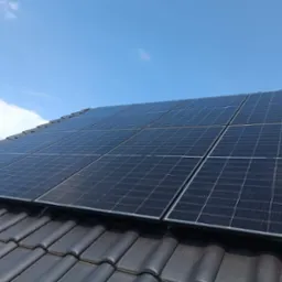 Montaż paneli fotowoltaicznych