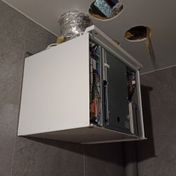 oszczędne centrale wentylacyjne z zaawansowanymi systemami jakości powietrza dla dobrego samopoczucia, bezpieczeństwa i zdrowia