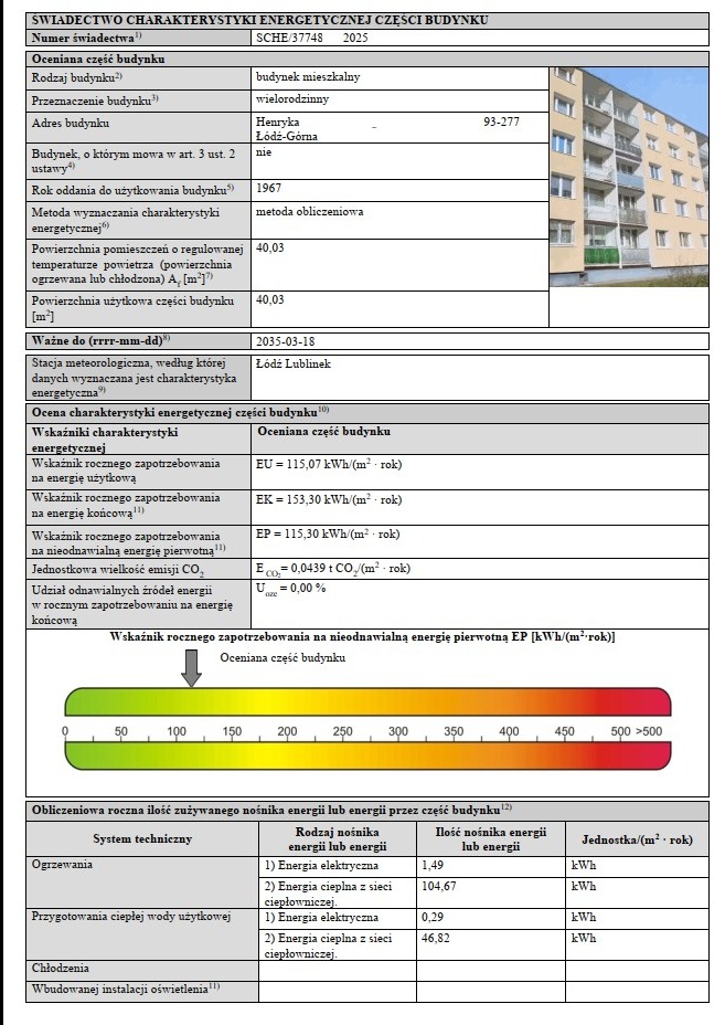 Świadectwo charakterystyki energetycznej budynku wielorodzinnego z 1967 roku, Łódź-Górna, z danymi o zużyciu energii i adresem. Ważne do 2035-03-18.