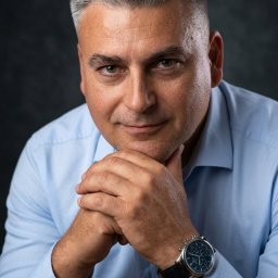 NAWACKI NIERUCHOMOŚCI RAFAŁ NAWACKI - Rafał Nawacki – agent nieruchomości w Łodzi | skuteczna sprzedaż mieszkań i domów.