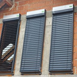 Montaż drzwi Wodzierady 1