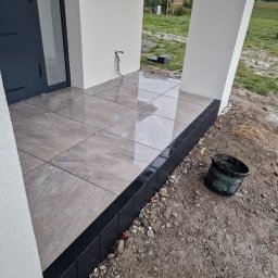 Klimek Gartenbau & brukarstwo i ogrody - Doskonałe Wykonanie Schodów w Sępólnie Krajeńskim