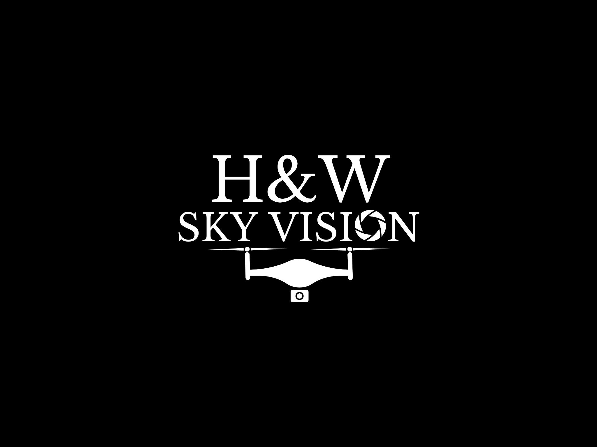 Białe logo 'H&W SKY VISION' z ikoną drona na czarnym tle.
