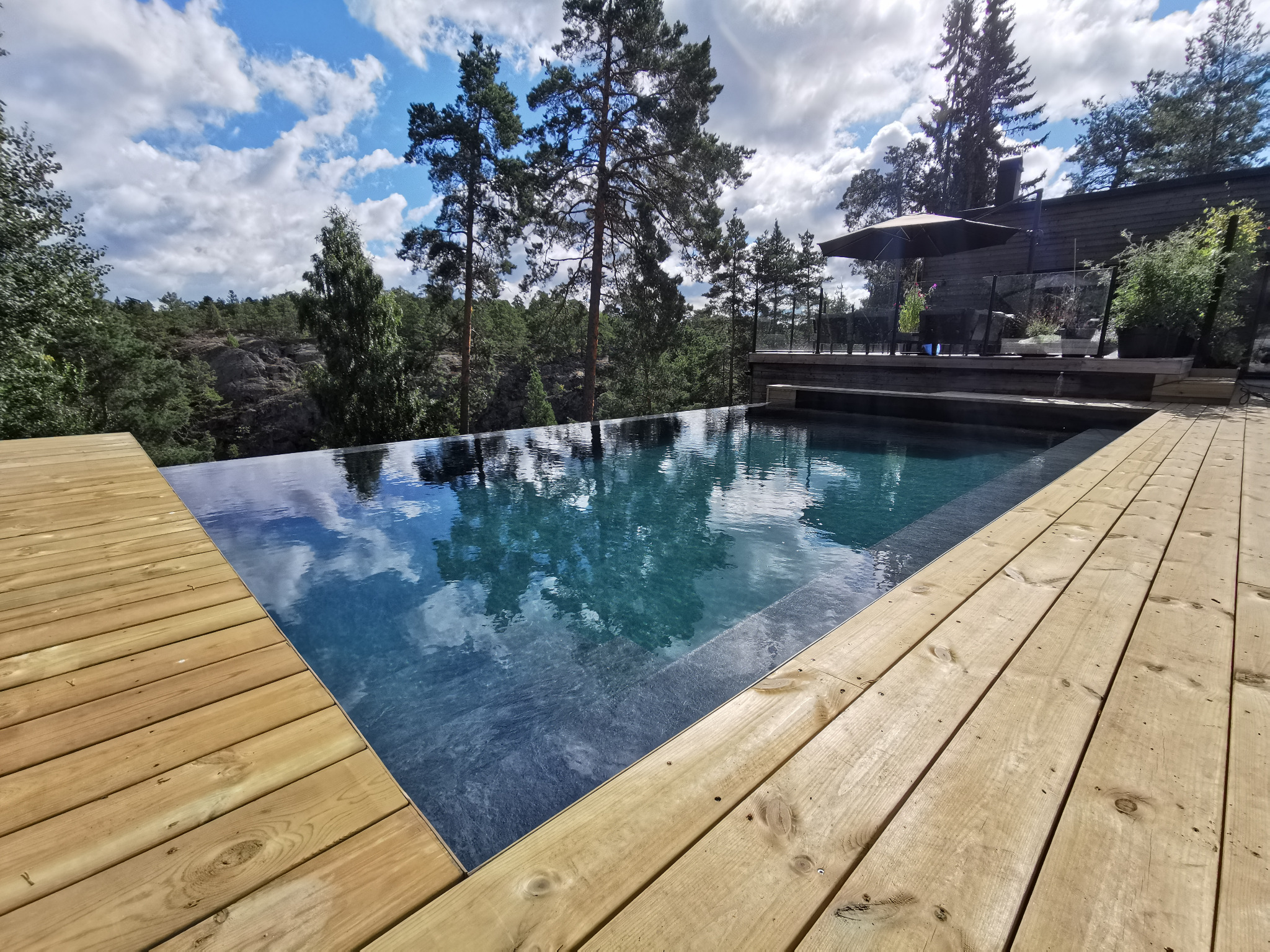 Basen Infinity Pool dla klienta ze Szwecji
