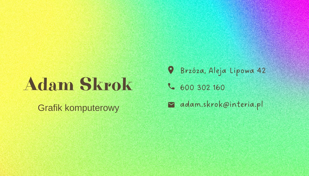 Wizytówka z danymi kontaktowymi grafika komputerowego Adama Skroka na tle gradientu od żółtego do fioletowego.