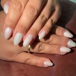 Manicure i pedicure Bliżyn 1