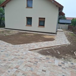 Układanie kostki brukowej Wiry 4