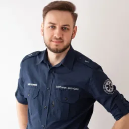 Ratownik medyczny Ukończone kursy: ALS, ACLS, ITLS, Pediatric ITLS, EPALS, PALS