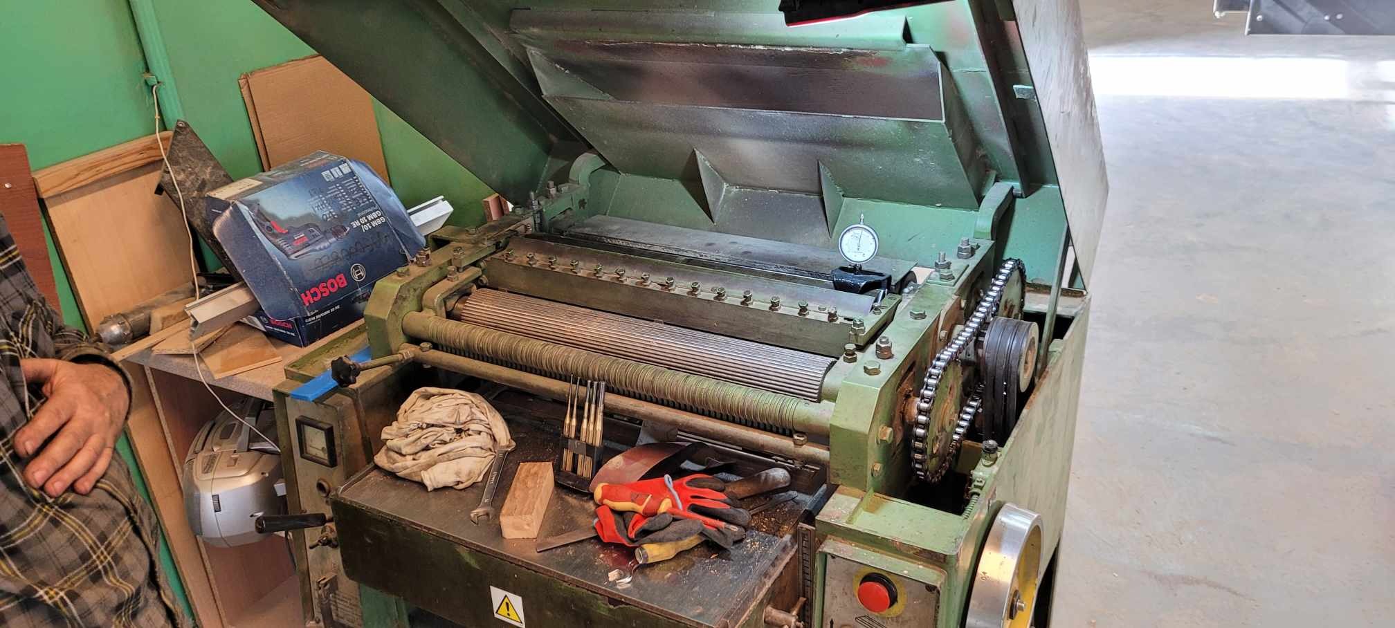 Wykonujemy przeglądy okresowe, serwisy, remonty maszyn stolarskich - JR SERWIS Maszyny Stolarskie