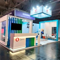 Budowa stoiska wystawienniczego w Kolonii dla firm cyfrowych