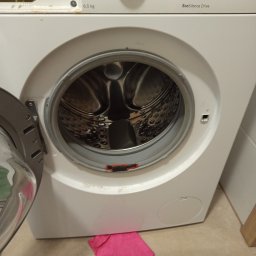 Fachman Damian Fryz - Wymiana uszkodzonego fartucha w pralce Bosch