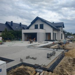 Układanie kostki brukowej Dobieszków 4