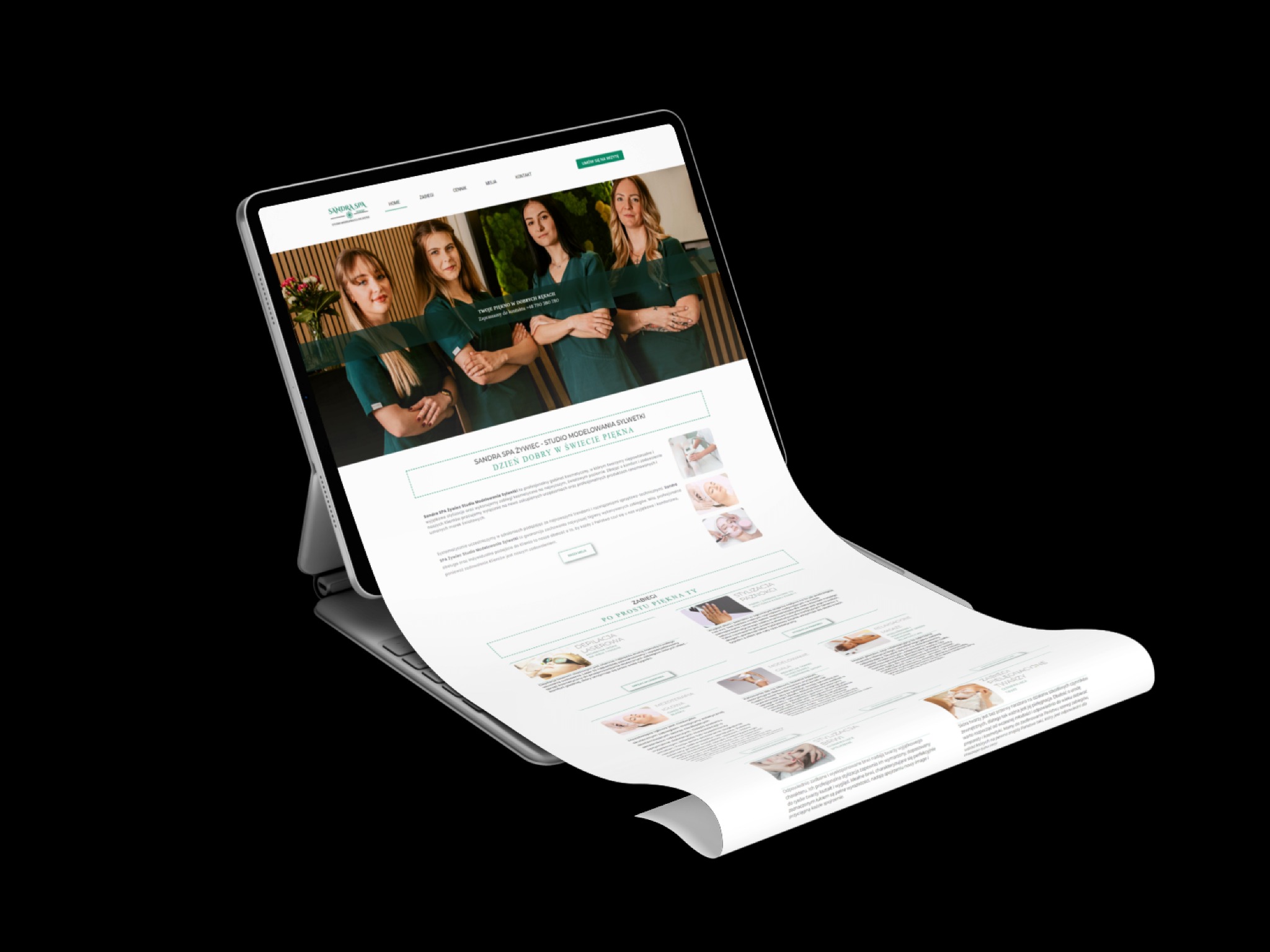 Tablet prezentuje stronę internetową Sandra Spa z zespołem w zielonych uniformach, widok z boku, na czarnym tle.
