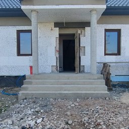 Domy murowane Jeziorko 1