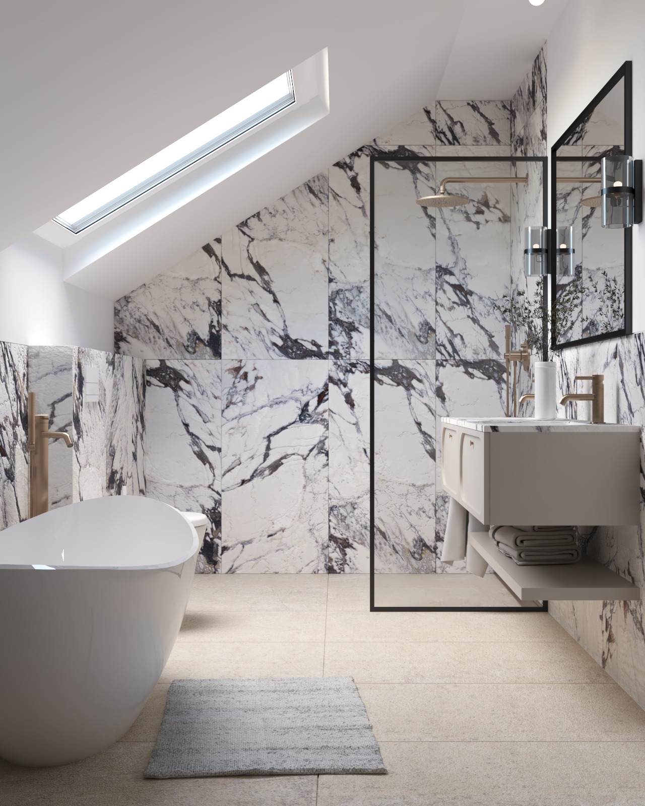 Elegancka łazienka na poddaszu z marmurowymi płytkami, owalną wanną i kabiną prysznicową ze złotą armaturą, doświetlona oknem dachowym.