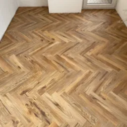 Panel winylowy project floor ułożony w jodełkę