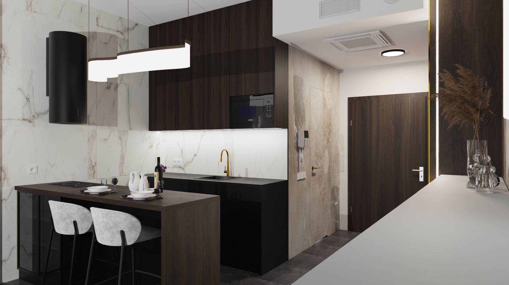 Nowoczesna kuchnia z wyspą, czarnymi szafkami i marmurowymi ścianami, oświetlona listwą LED pod szafkami i lampą wiszącą, z elementami dekoracyjnymi jak wino i naczynia na wyspie oraz trawa...