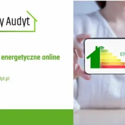 Kobieta w białej bluzce trzyma smartfon z wyświetlonym wykresem efektywności energetycznej budynku, obok logo firmy Przyjazny Audyt i hasło: Czy świadectwo energetyczne online jest legalne?