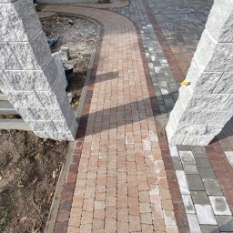 Układanie kostki brukowej Brzostek 4