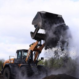 Bogusława Trela Fotografia - Fotografie na zlecenie firmy Case sprzedającej maszyny budowlane.