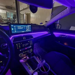 Montaż świateł otoczenia Ambiente