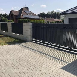 Bramax Urszula Janocińska - ogrodzenie palisadowe aluminiowe , brama przesuwna