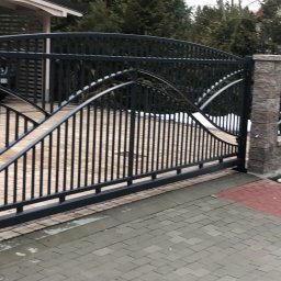 Bramax Urszula Janocińska - brama ozdobna