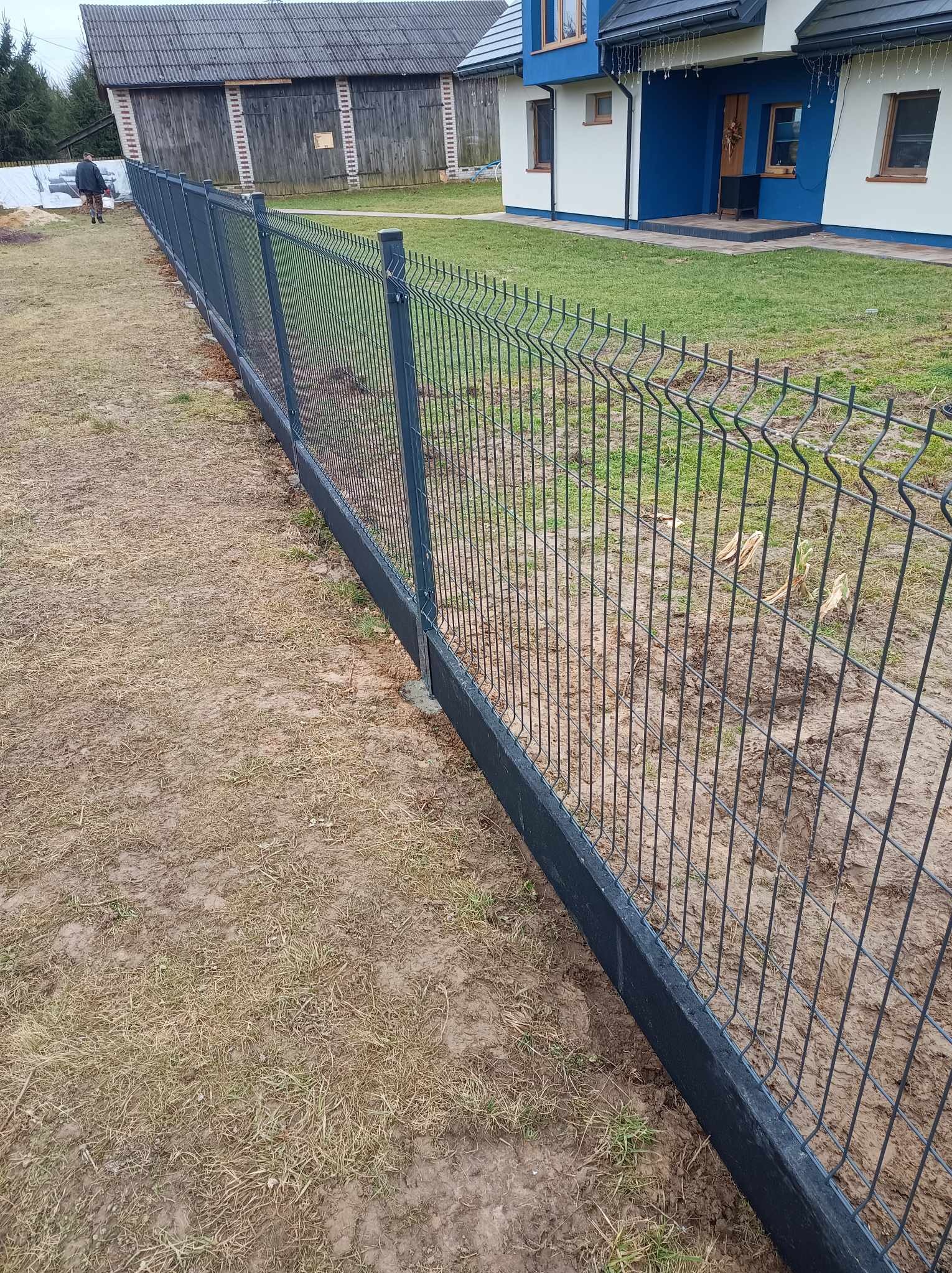 ogrodzenie panelowe z podmurówką