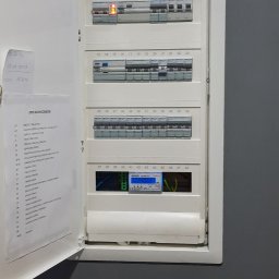 WOJ-TECH - Znakomita Instalacja Domofonu w Domu Jednorodzinnym w Jarosławiu