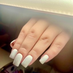 Manicure i pedicure Borowa 4