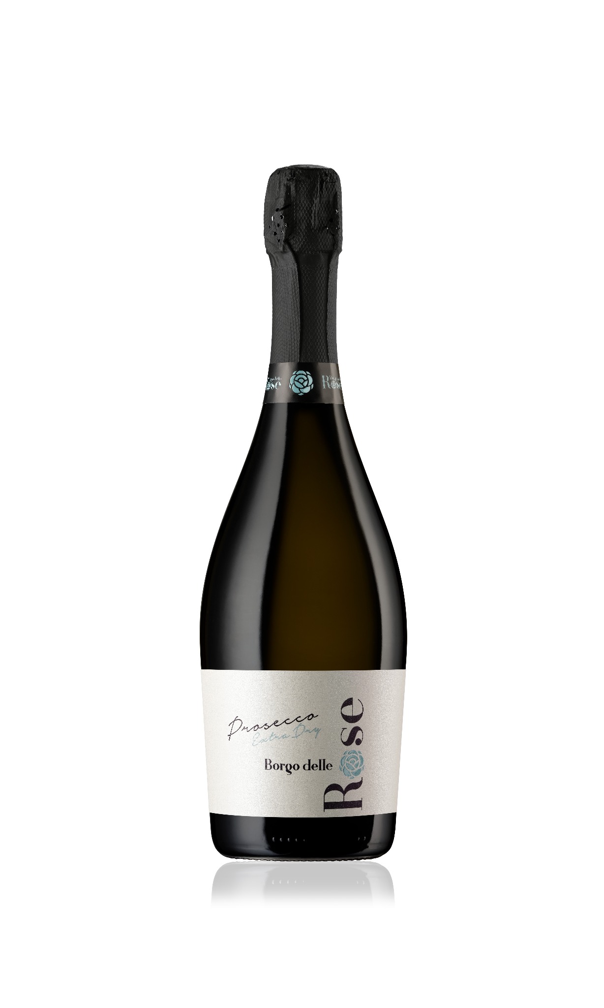 Butelka Prosecco Rosé Borgo delle Rose Extra Dry na białym tle, z czarną folią na szyjce, delikatna gra świateł na szkle.