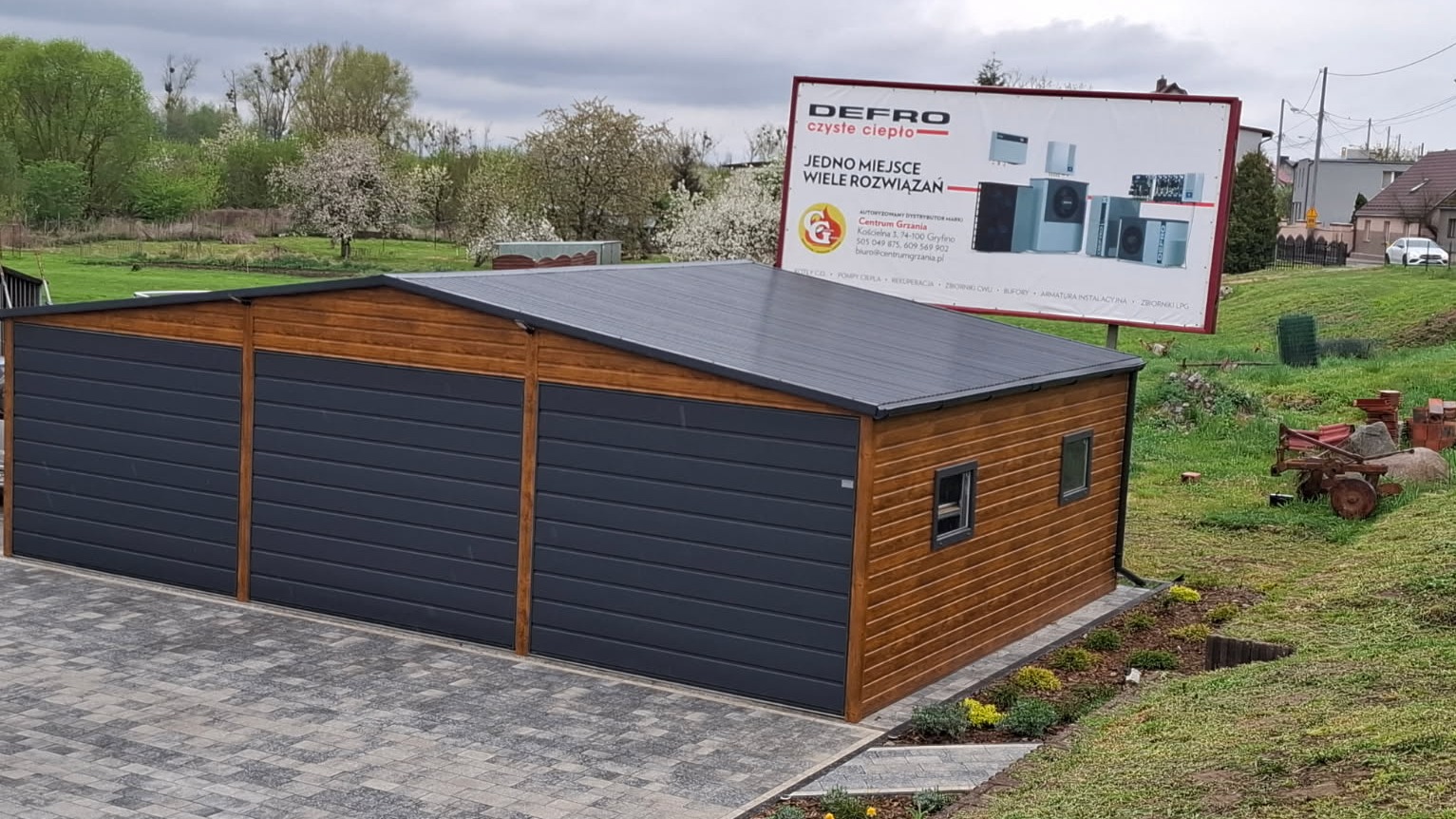 Garaż 3 stanowiska 9x6m