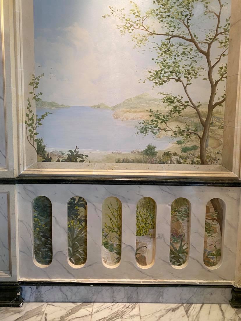 Fragment wnętrza prywatnej posesji w Bahrajnie.