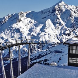 Firmowy Wyjazd do Austrii na narty. Zobacz więcej: https://idz.do/nartyAustria 
