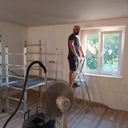 Radosław Butryński Korso-Remonty - Sufit podwieszany, ocieplenie ścian od wewnątrz, panele podłogowe.