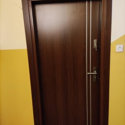 Montaż drzwi Pabianice 4