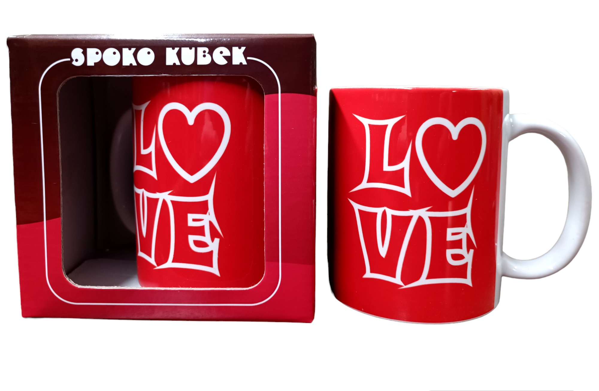 Czerwony kubek z białym napisem 'LOVE' i sercem zamiast 'O', prezentowany obok opakowania z napisem 'SPOKO KUBEK'.