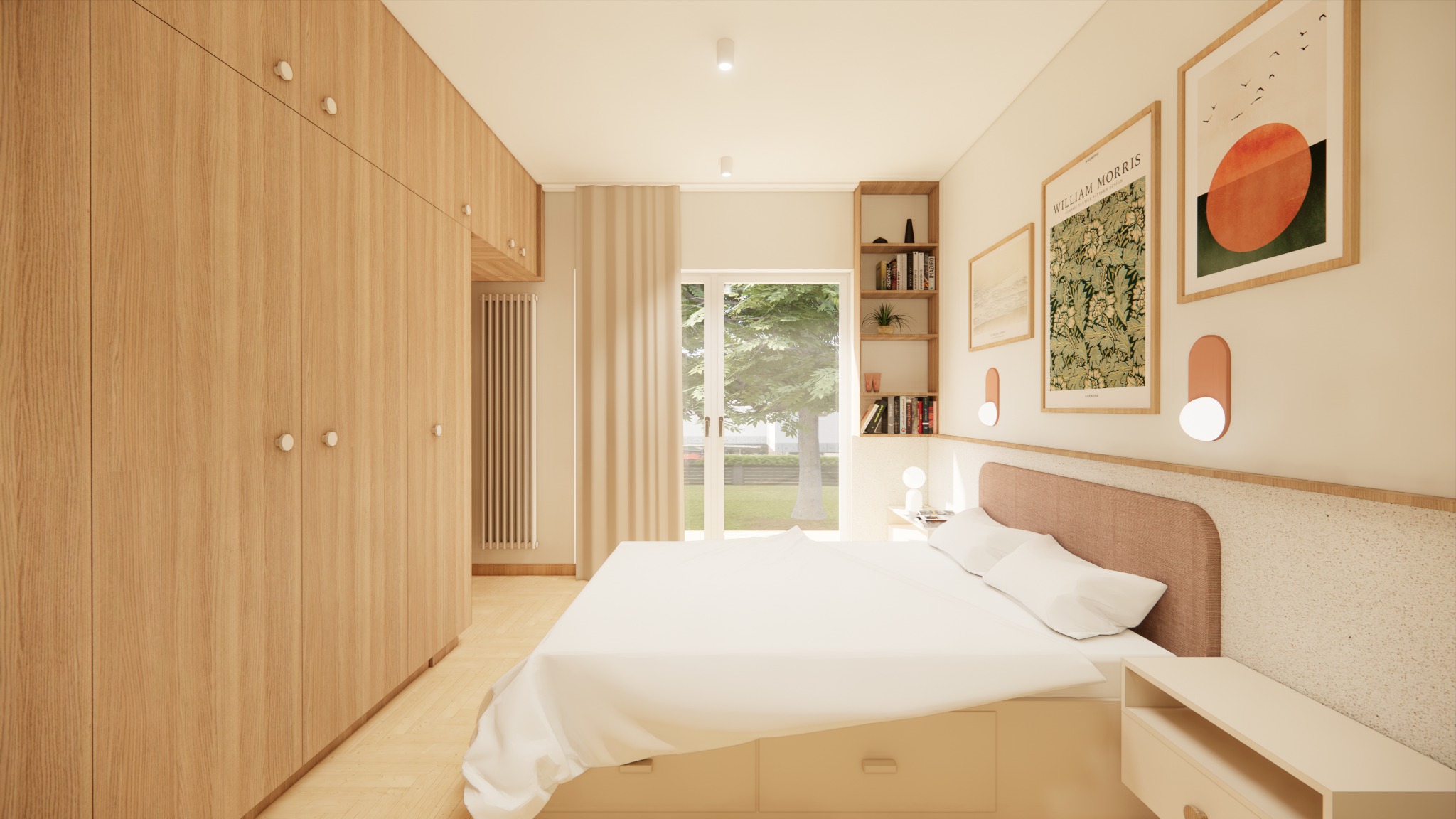 Jasna sypialnia z dużym łóżkiem, zabudowaną szafą z jasnego drewna, regałem z książkami i plakatami w ramach na ścianie.