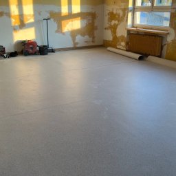 Montaż wykładzin Ręczno 3