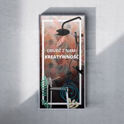 Banner reklamowy umieszczony na budynku w którym znajduje się siedziba firmy dla której powstał projekt.